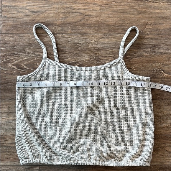 LOFT Women's Size Medium Gray Knit Bubble Tank Top NWT - Picture 2 of 8